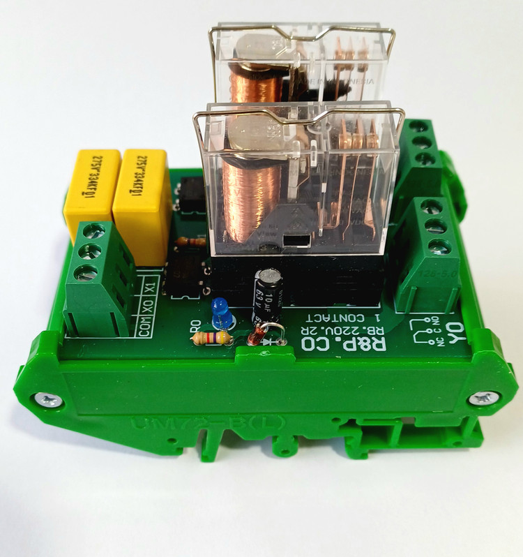 کارت رله ۲۲۰ ولت امرون ۱۶ امپر