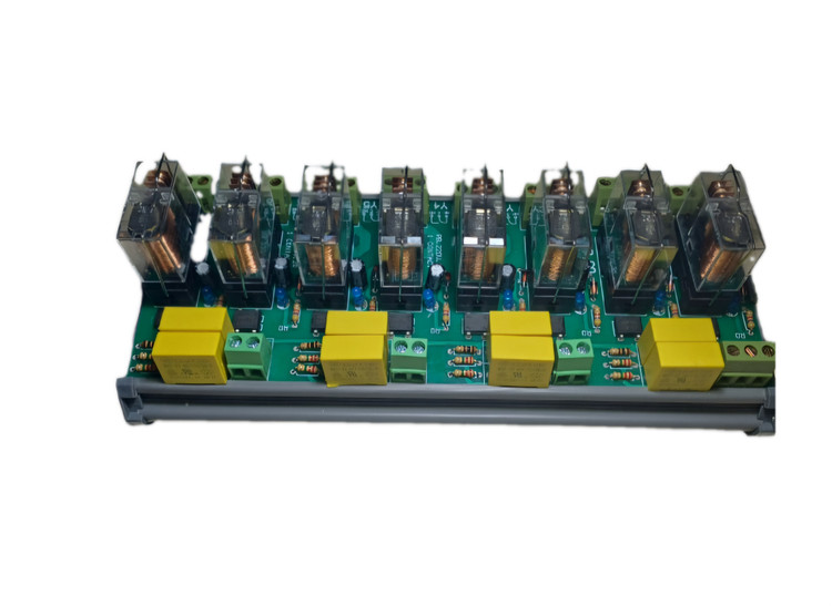 کارت رله برد ۸ کاناله ۲۲۰ ولت امرون omron