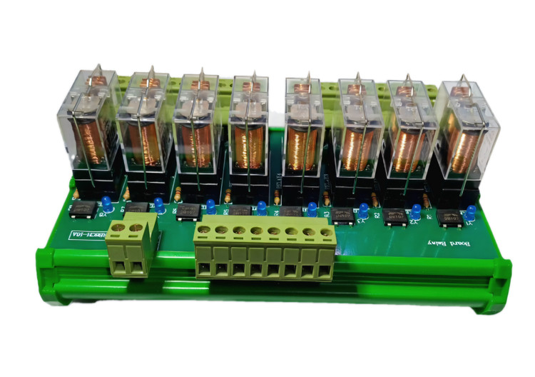 کارت رله برد ۸ تایی فونیکس۲۴ ولت امرون